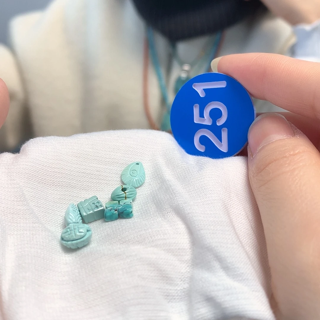 南红玛瑙珠宝奇石未镶嵌