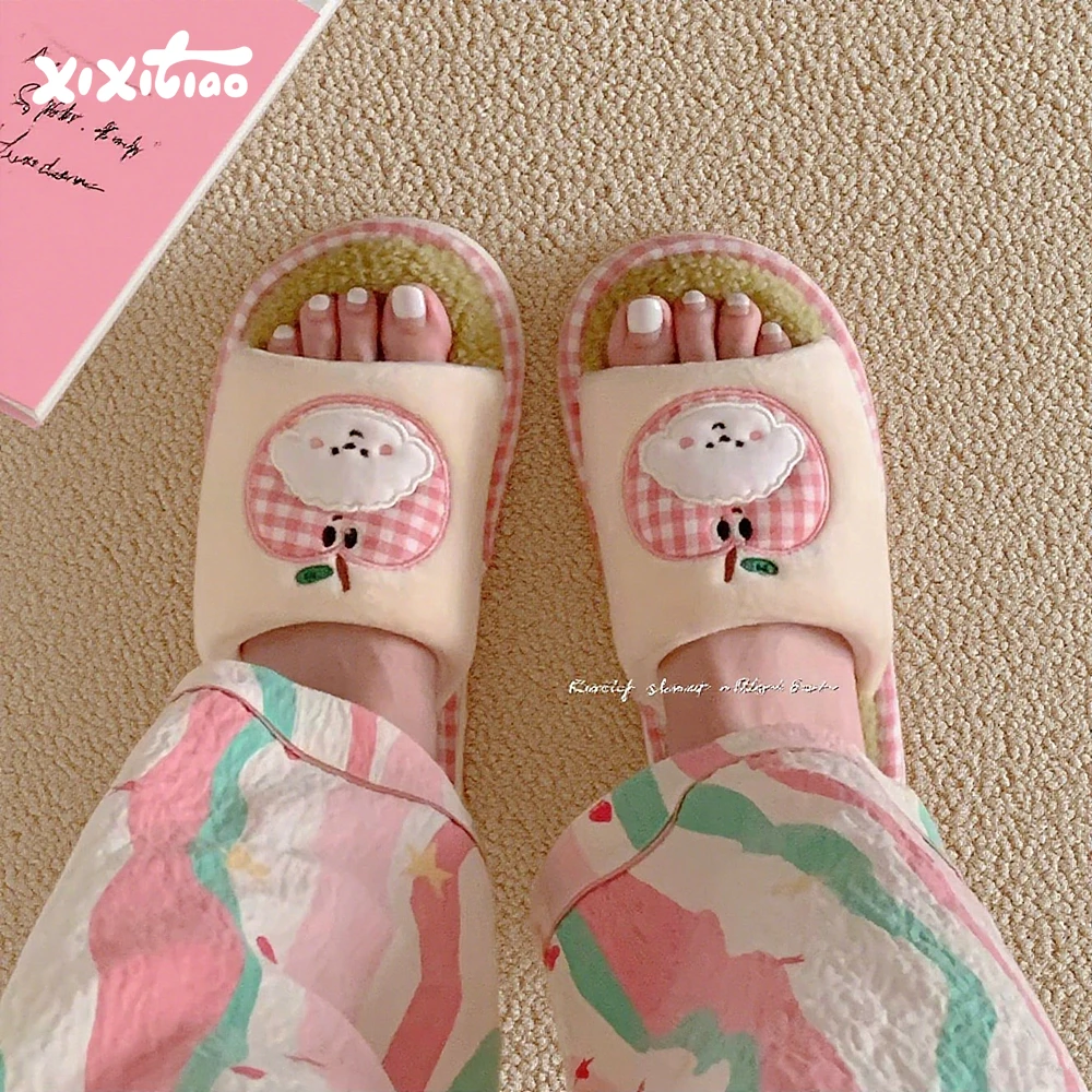 细细条 可爱ins苹果小狗毛绒居家鞋秋冬少女心防滑卧室一字棉拖鞋