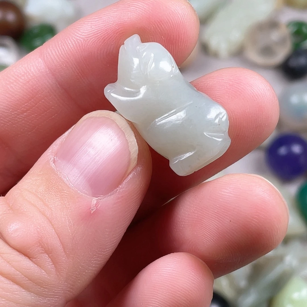 和田玉（糖玉）颈饰未镶嵌