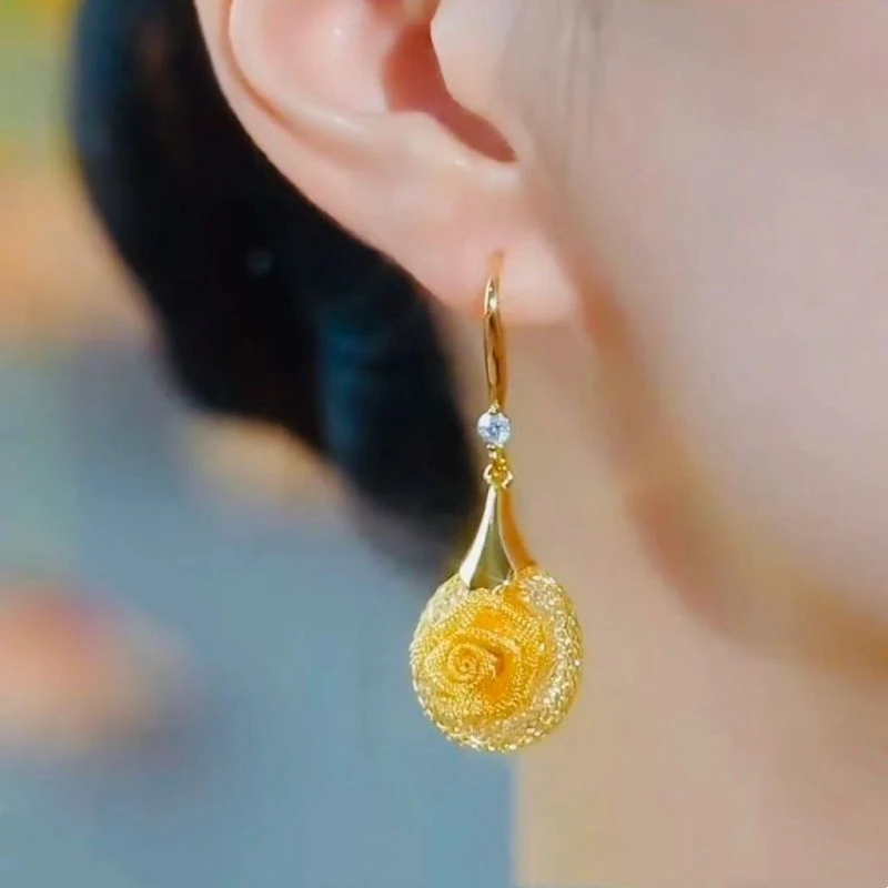 轻奢小众设计感金丝网状金色玫瑰花耳环精致耳坠2025新款耳钩耳饰