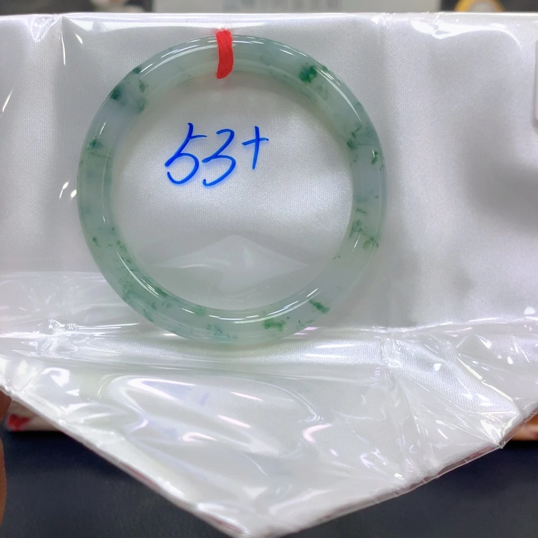 翡翠未镶嵌手镯翡翠23