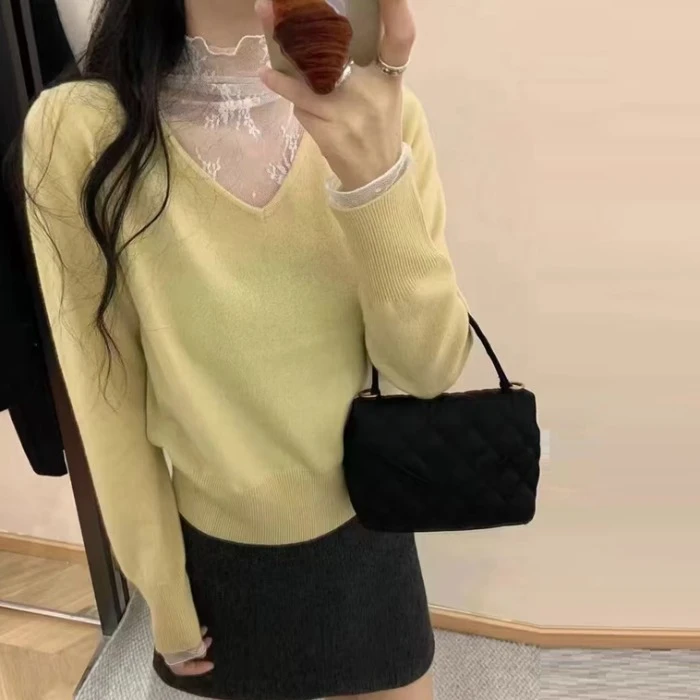 半高领蕾丝拼接长袖针织衫打底衫女秋冬时尚宽松显瘦毛衣内搭上衣