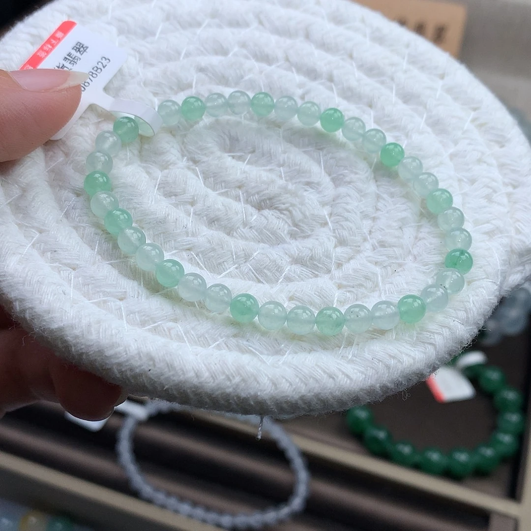 翡翠未镶嵌手链冰晴水绿