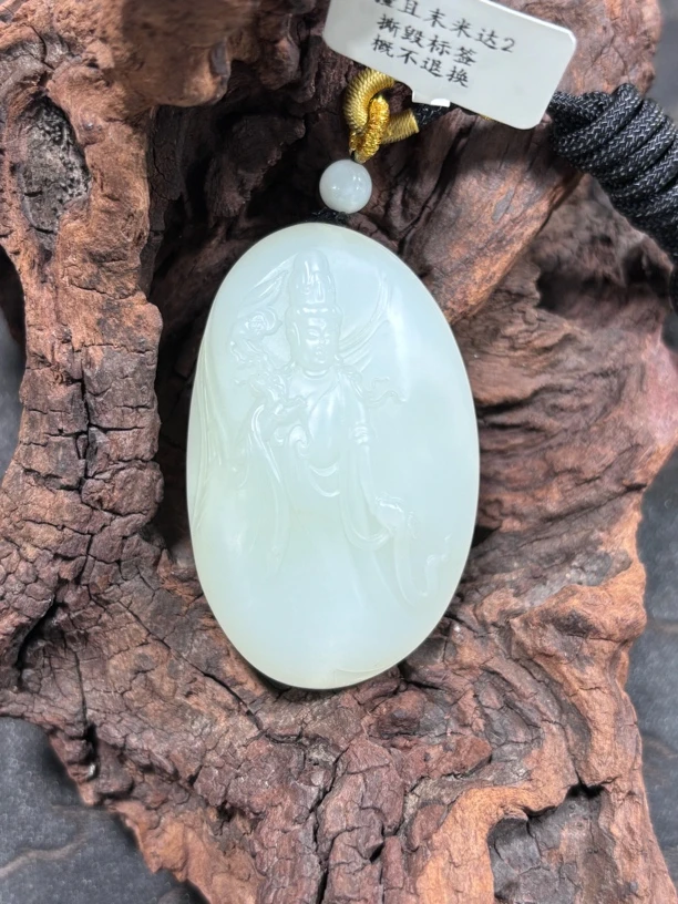 【玉小美】典·藏 新疆和田玉且末米达料高白观音