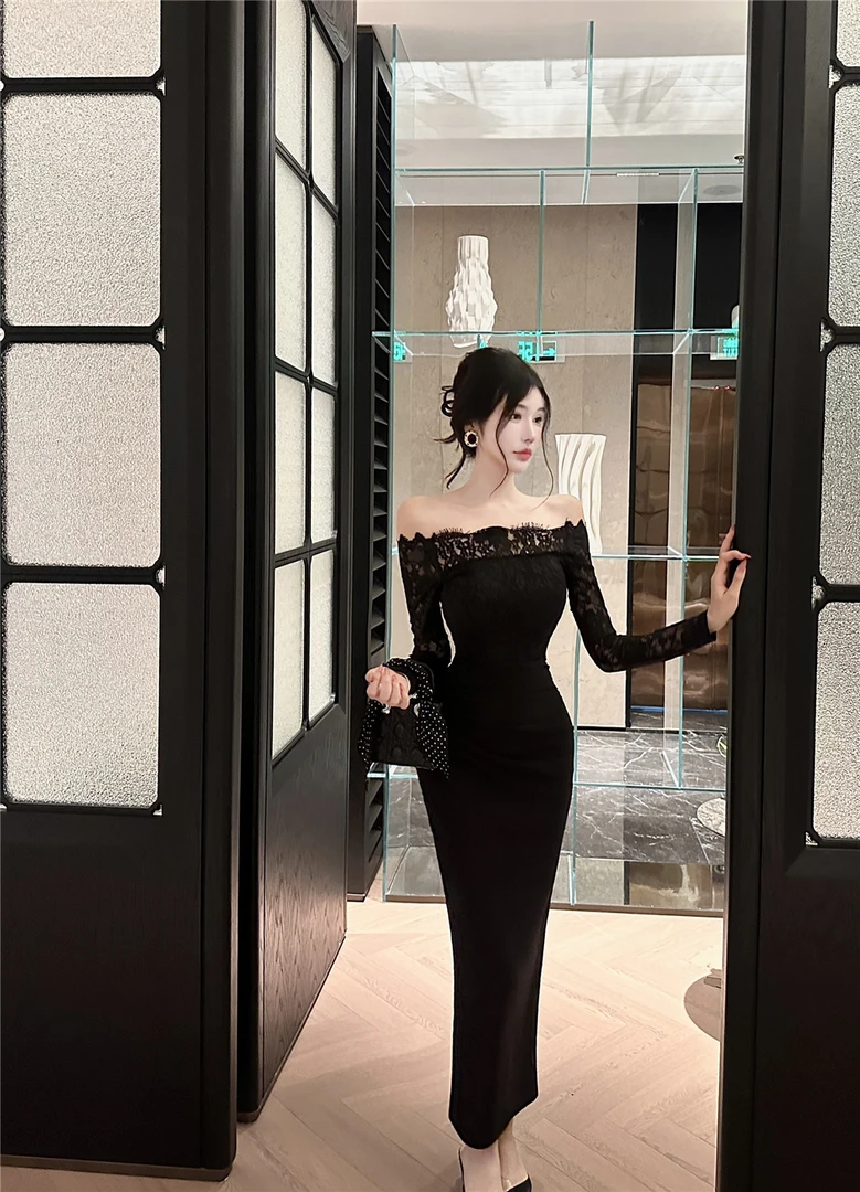 纯欲风蕾丝拼接一字肩黑色礼服裙女2025秋冬季新款修身长袖长裙子