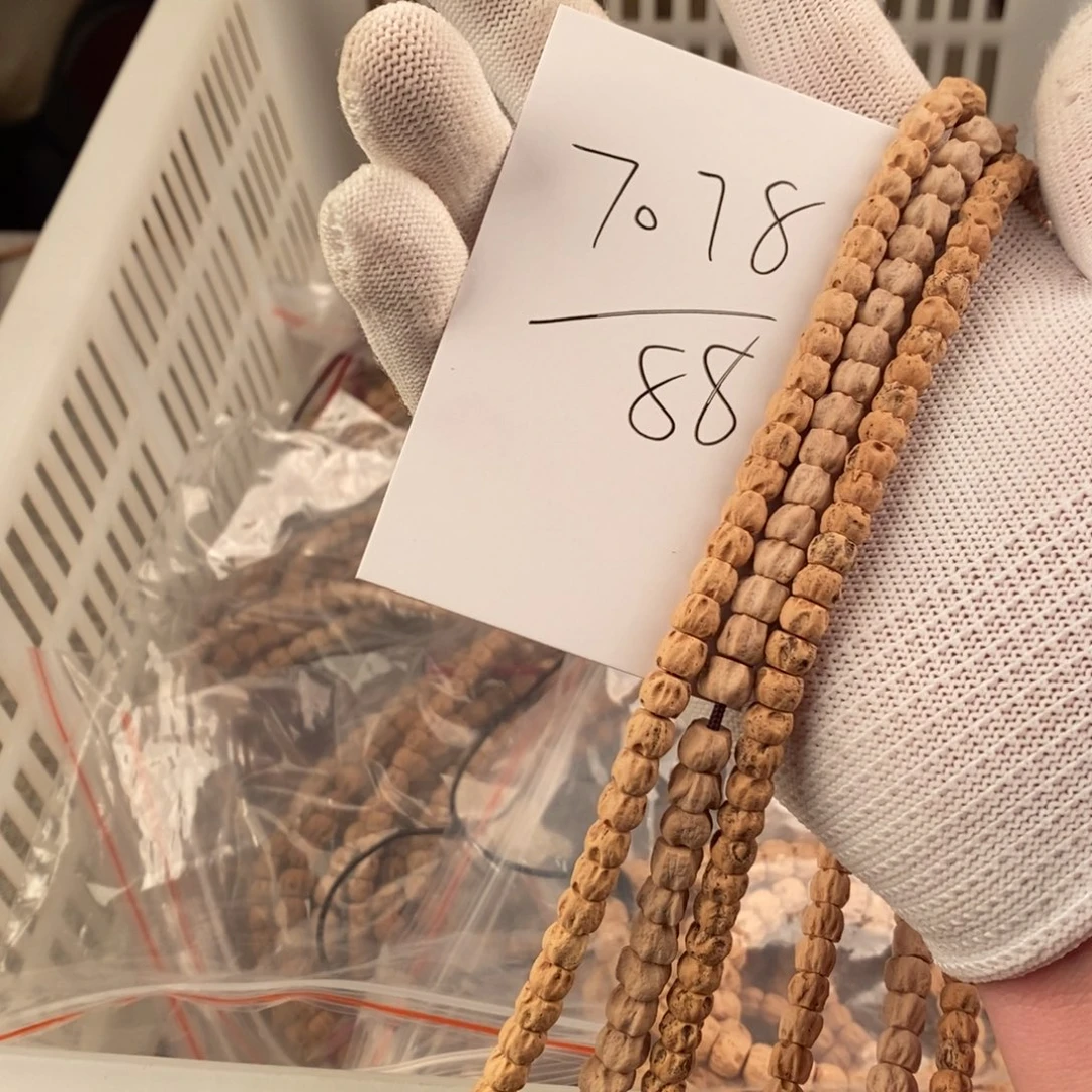 用***8柏香籽/百香籽手串