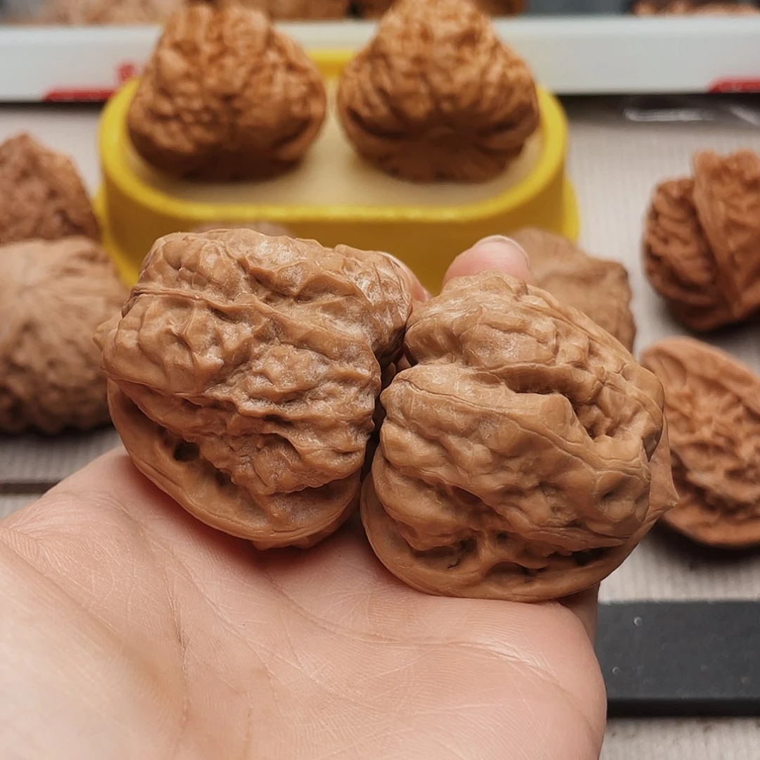 王***軍42蛙声惊叫着