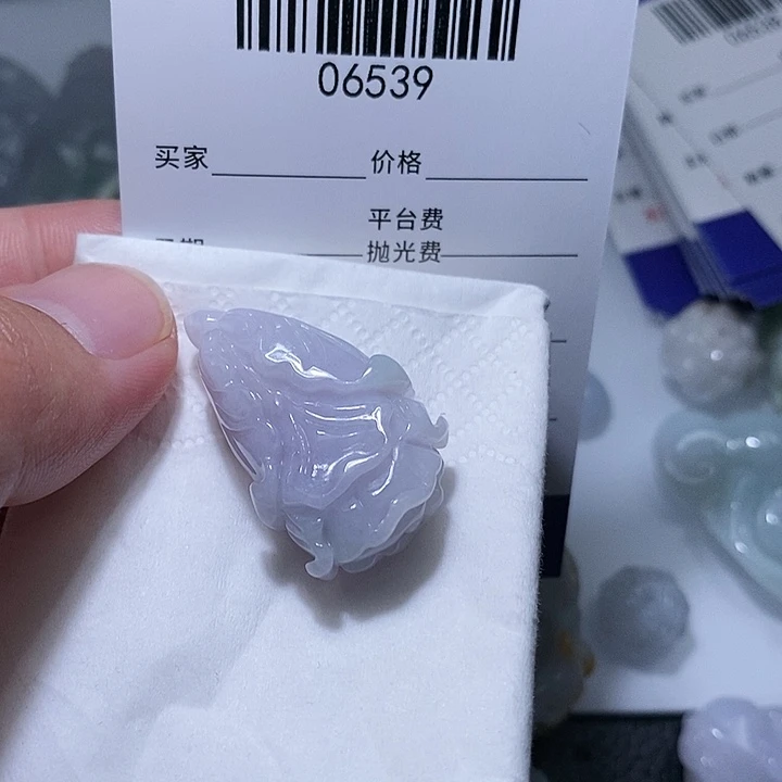 翡翠未镶嵌颈饰天光墟翡翠市场现金代购