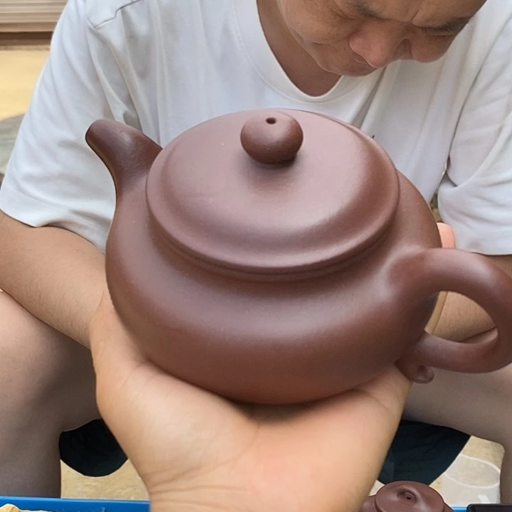 飞***翔紫砂茶壶四底仿古260左右的容量