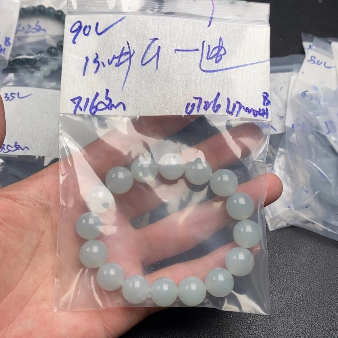 定制翡翠未镶嵌缅甸翡翠