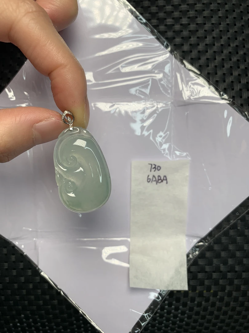 天然缅甸翡翠A货18K金镶嵌 6ABA