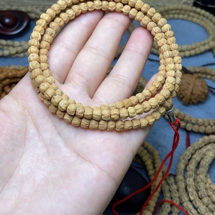 【闪购商品】吊坠柏香籽/百香籽