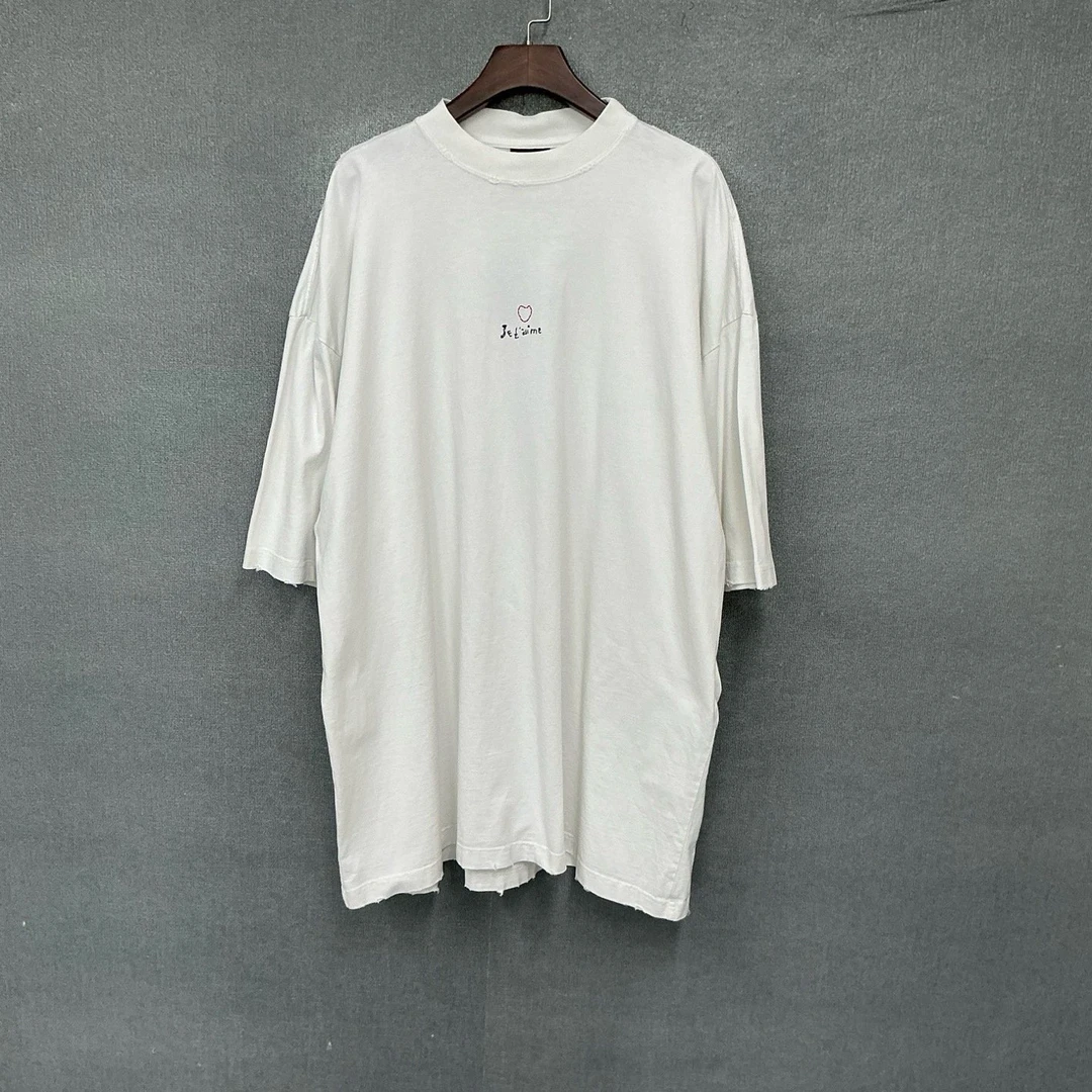 未使用 Balenciaga/巴黎世家 情人节爱心刺绣短袖T恤新xs码/5968