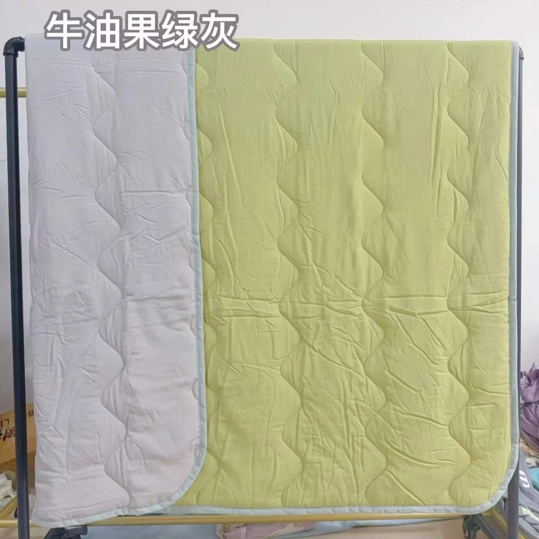 E1037 人造棉夹棉单人夏凉被 牛油果绿150*200夏季空调被天然凉感