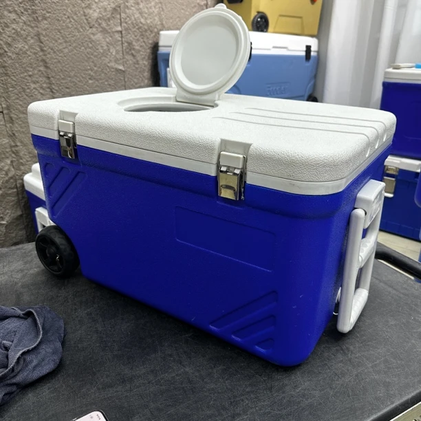 50L高配带轮微瑕保温箱冷藏箱海钓箱露营