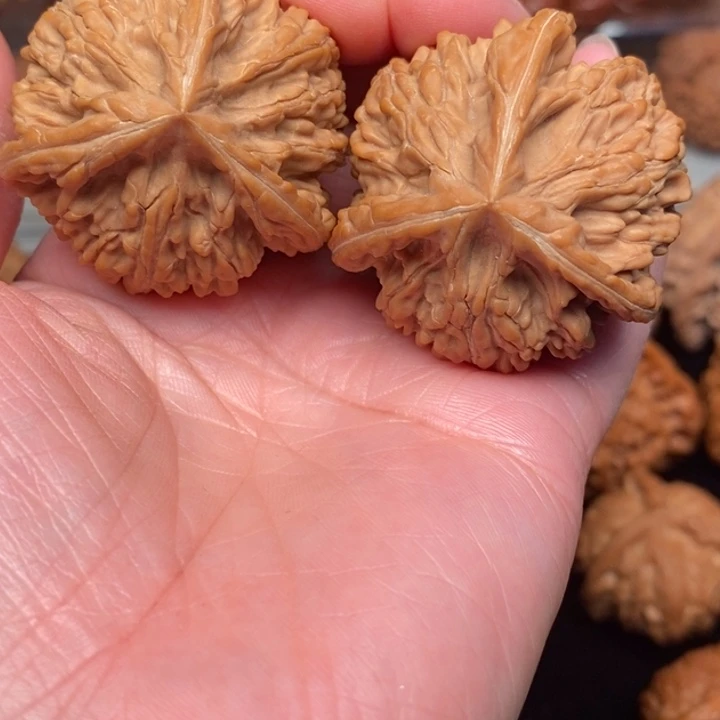 吊坠文玩核桃一**茶文山奔