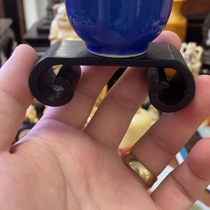 瓷片精致雕刻工艺