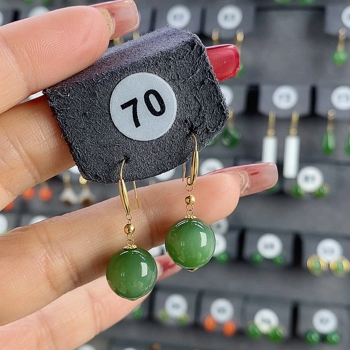 和田玉耳饰18K金镶嵌