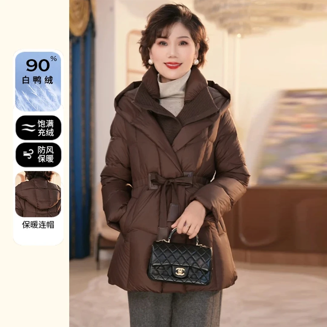 中年妈妈冬装时尚连帽羽绒服2025新款洋气中老年女装加厚保暖外套