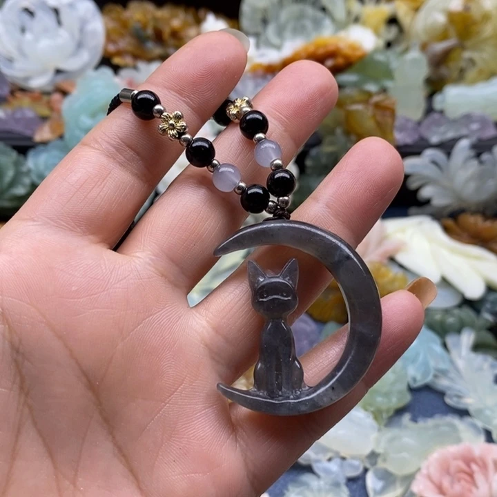 蛇纹石玉合金颈饰