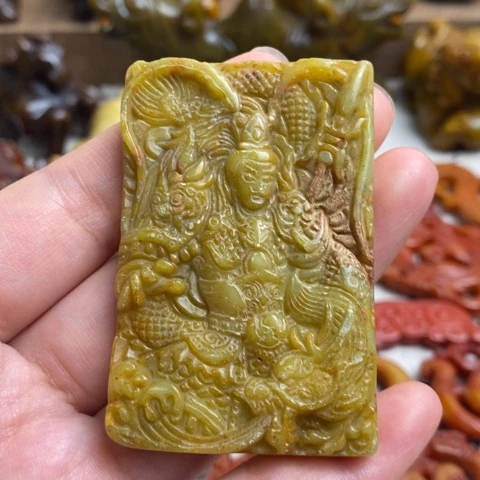 未镶嵌蛇纹石玉颈饰112