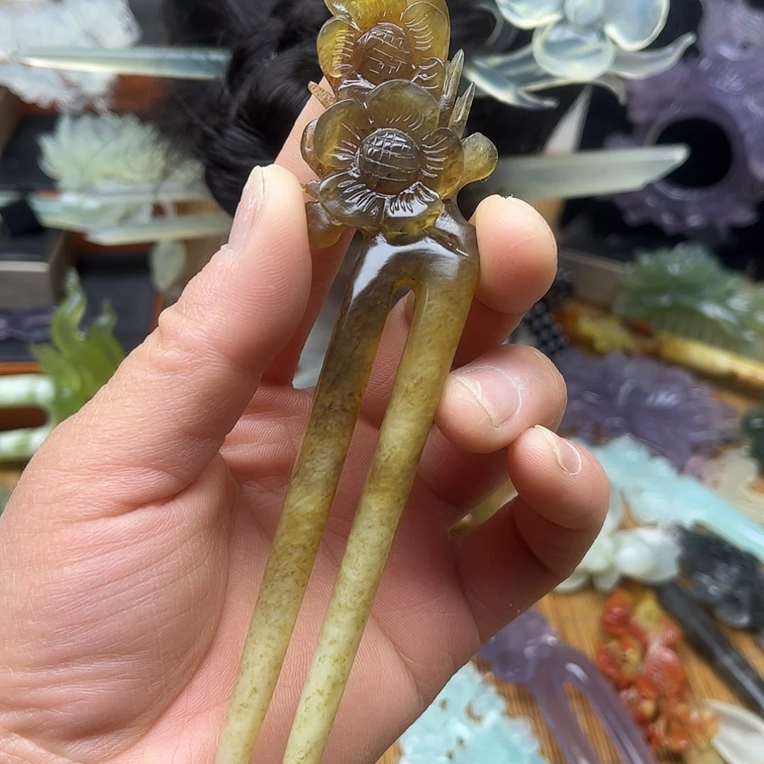 蛇纹石玉未镶嵌岫玉