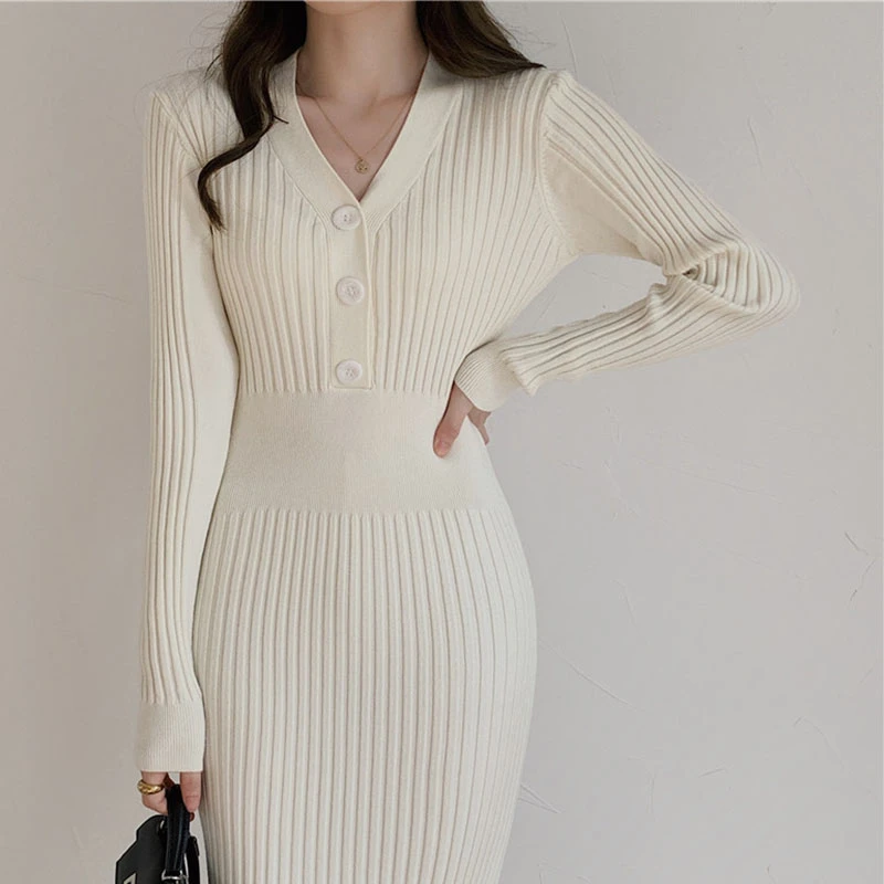 针织连衣裙女长袖2025早春新款修身显瘦百搭v领时尚收腰打底长裙