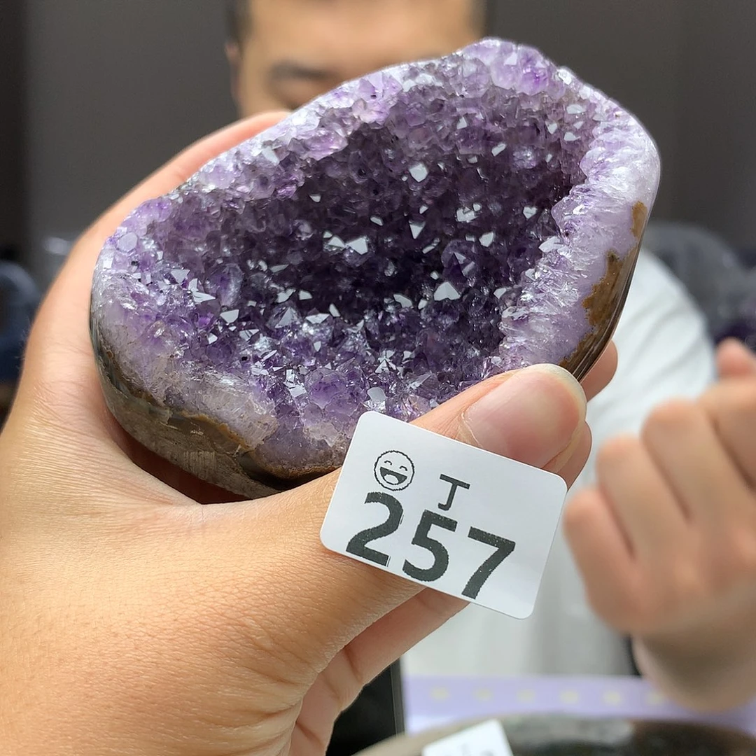 未镶嵌大型摆件（非配饰）水晶