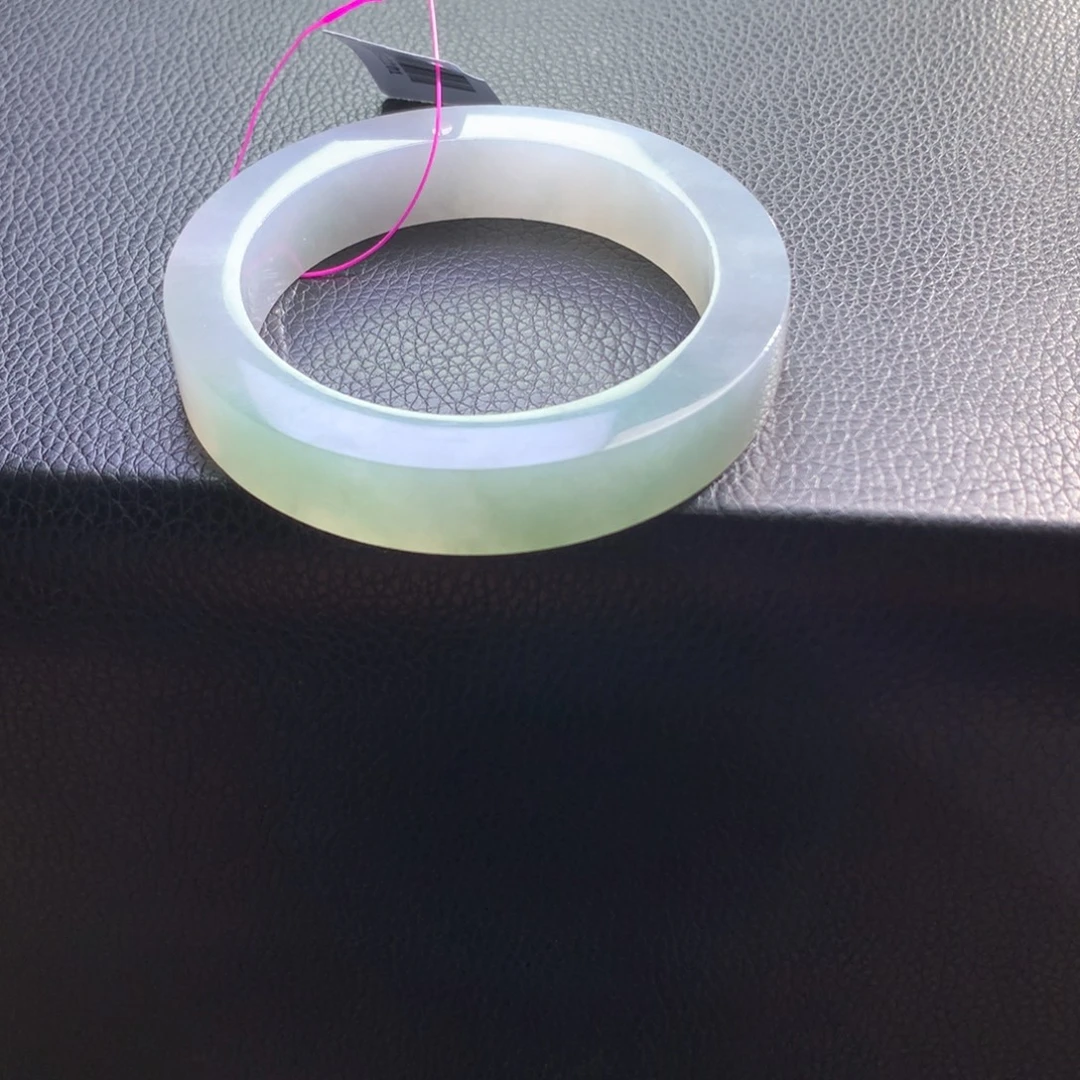 定制翡翠未镶嵌翡翠手镯