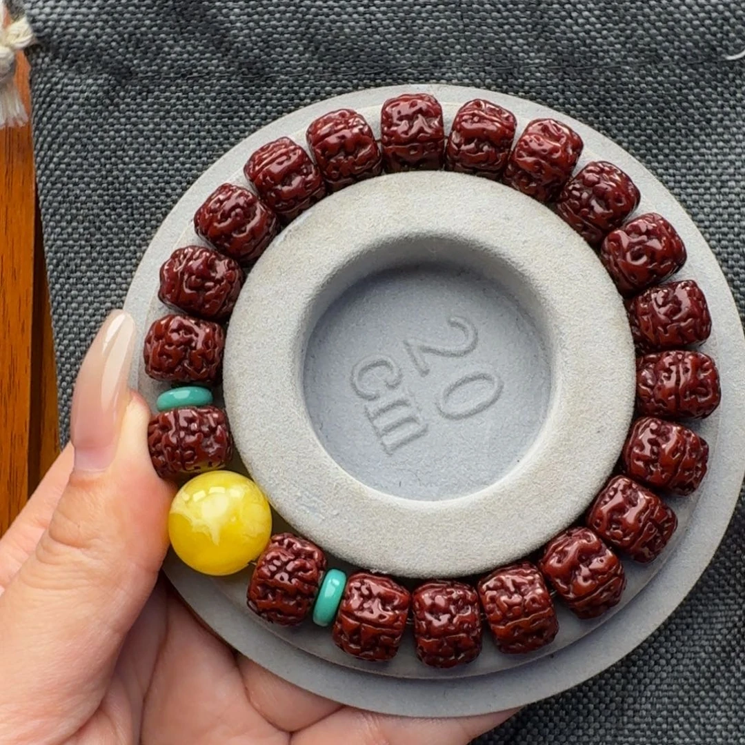 金刚菩提吊坠盘龙