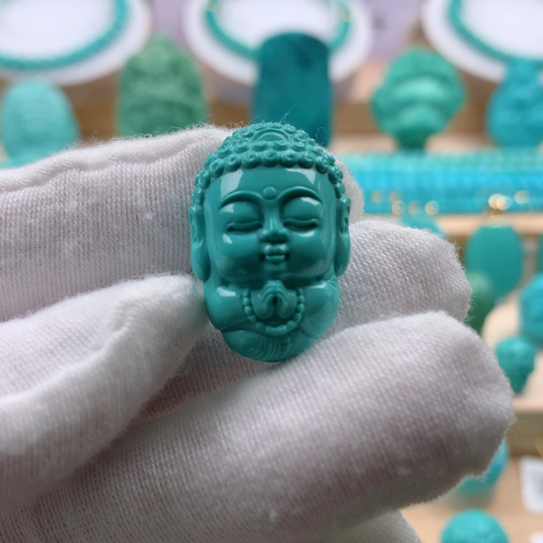 绿松石配饰未镶嵌