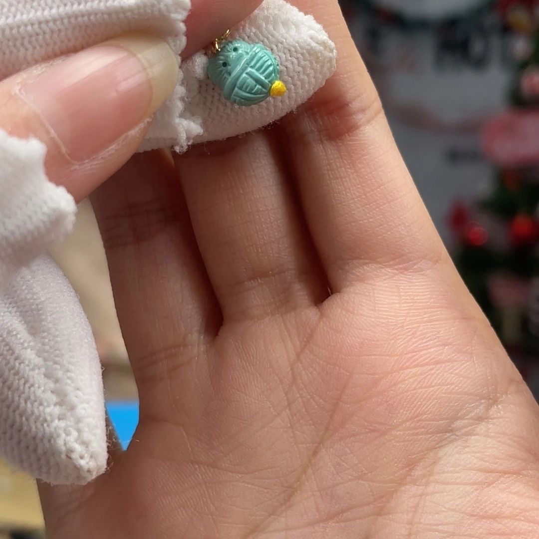 绿松石未镶嵌挂件