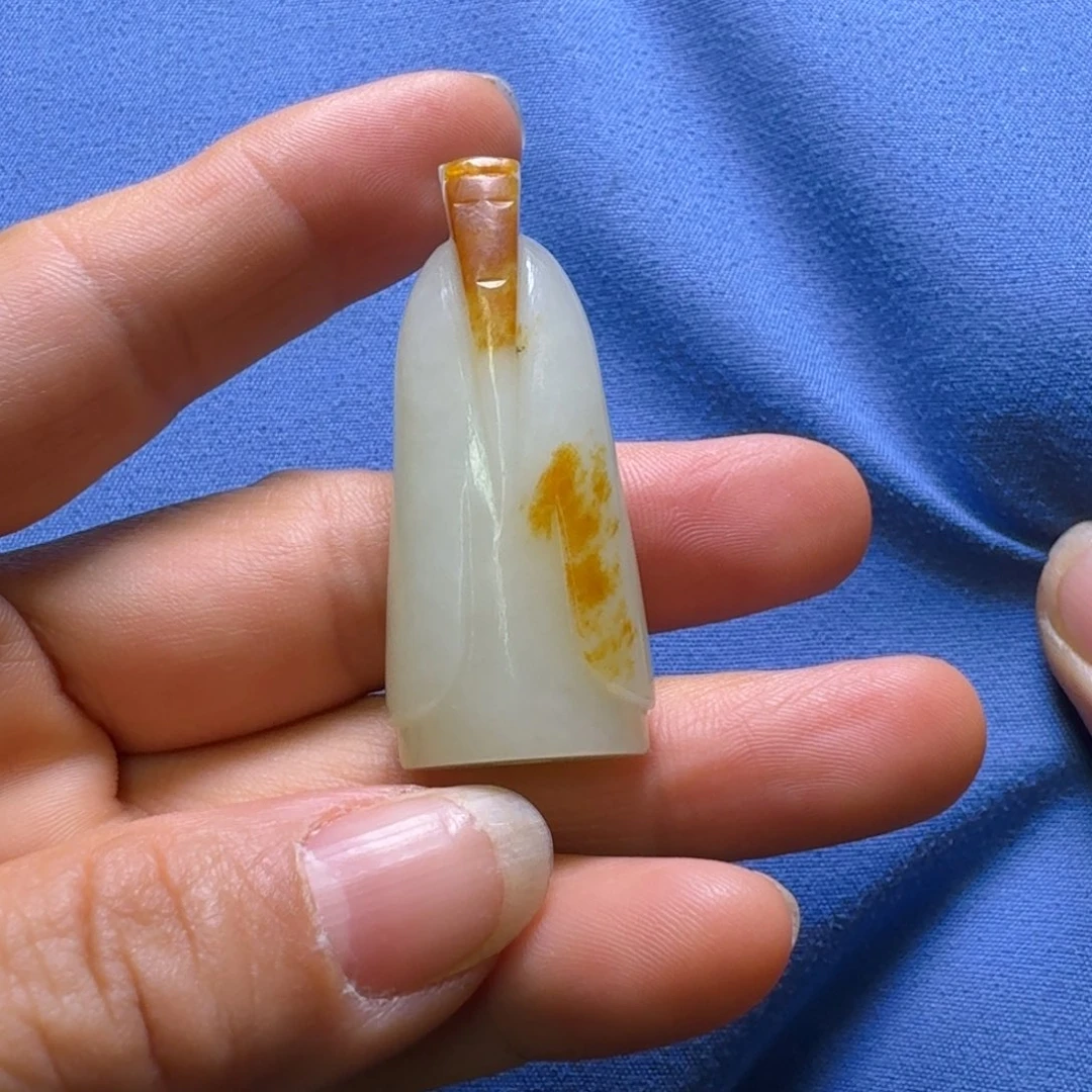 和田玉（糖玉）未镶嵌颈饰