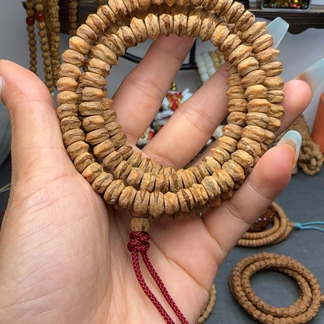 手串/手链柏木红牙药片