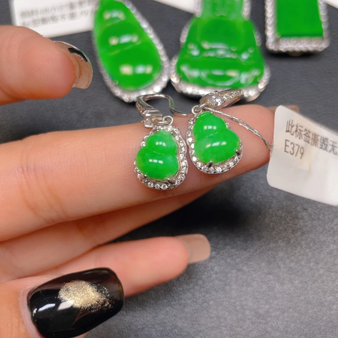 翡翠银S925镶嵌挂件hhjhj