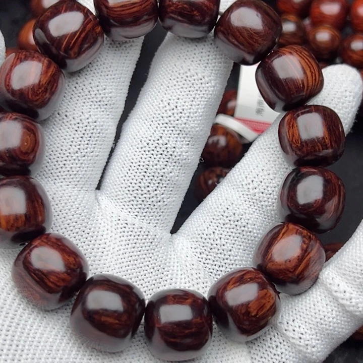 木一**往海南红降满油满纹黑金15*16精品老型