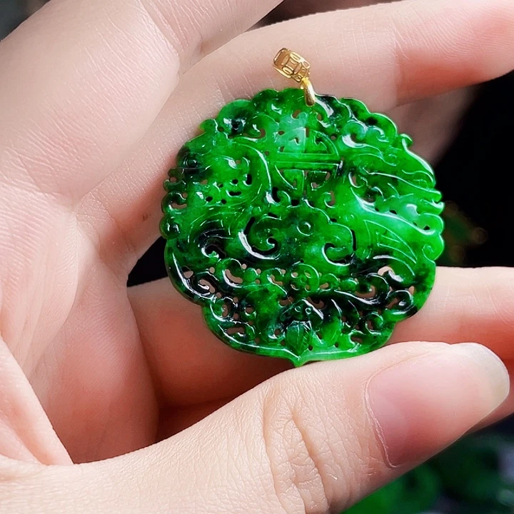 翡翠18K金镶嵌颈饰多样性