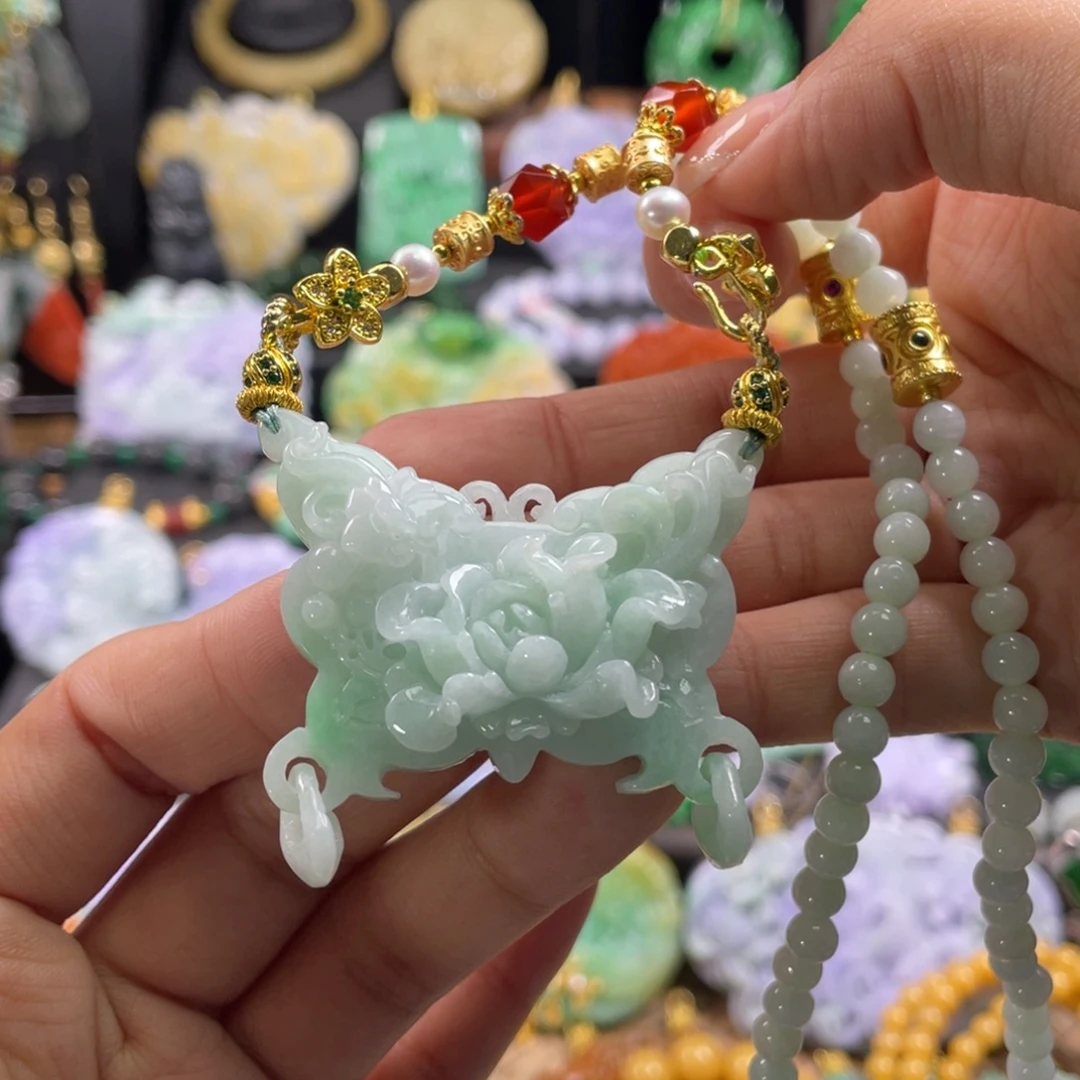 翡翠未镶嵌颈饰代编织