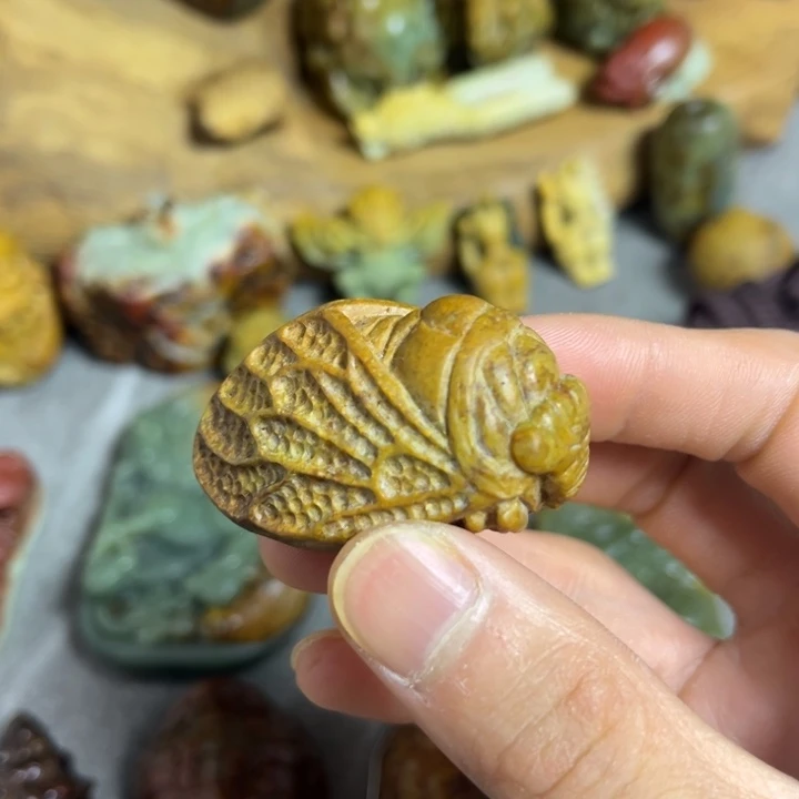 岫岩河磨玉（透闪石质玉）未镶嵌挂件