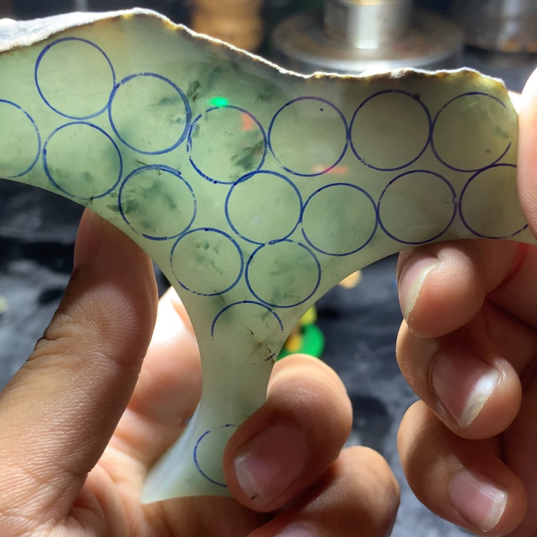 彬***哥定制翡翠未镶嵌翡翠