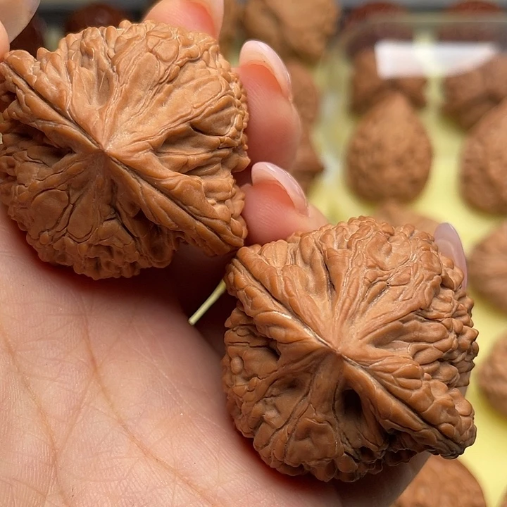 文玩核桃把件?***?虎头王45