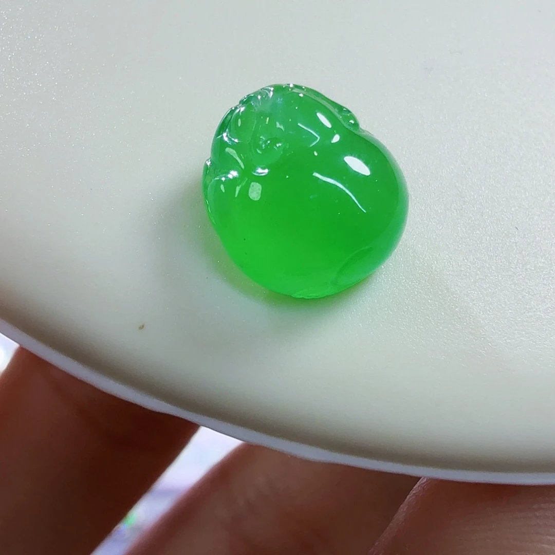 翡翠未镶嵌颈饰胖墩墩金蟾