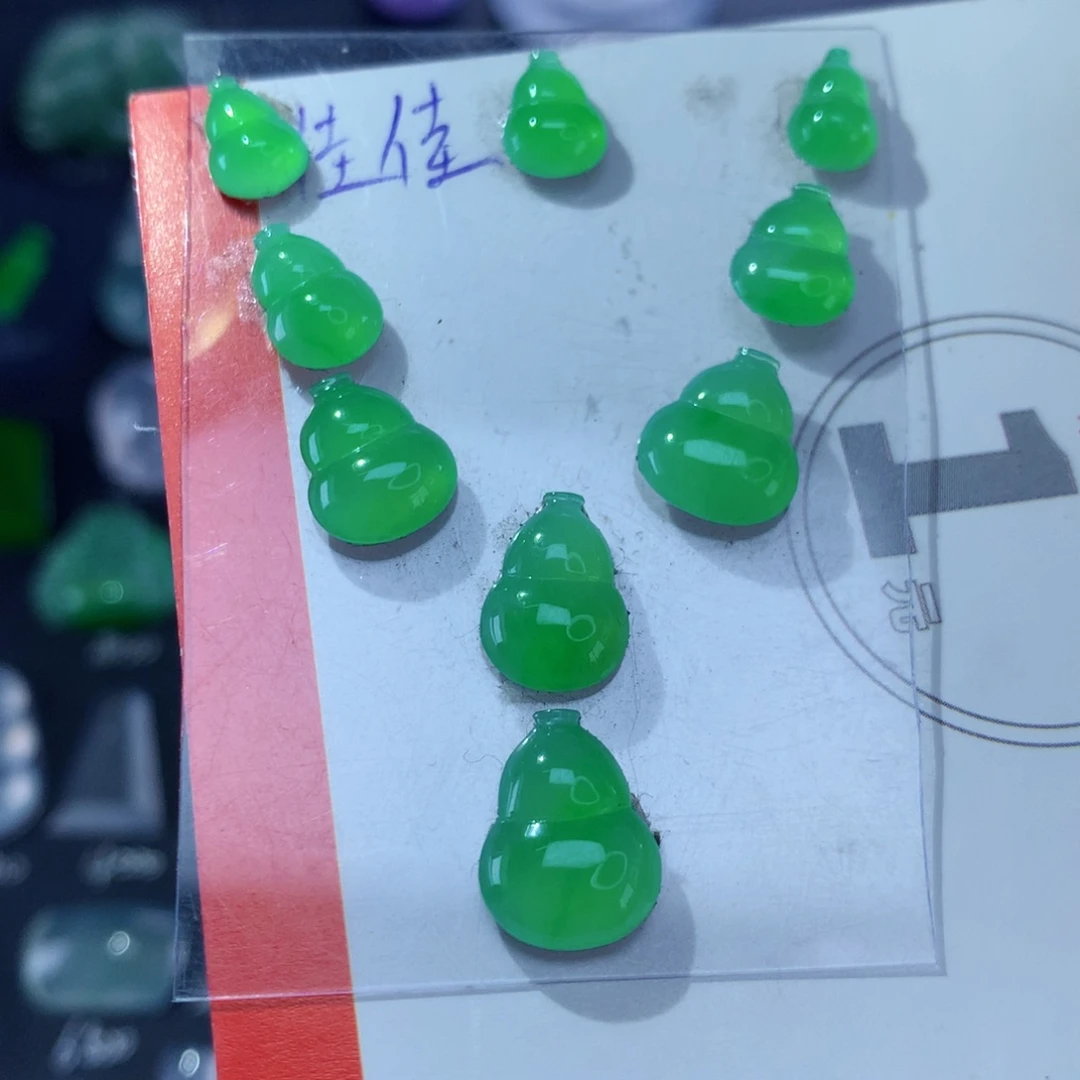 翡翠颈饰未镶嵌纯天然缅甸翡翠A货