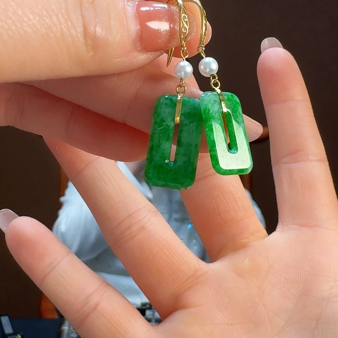 翡翠耳饰18K金镶嵌耳饰