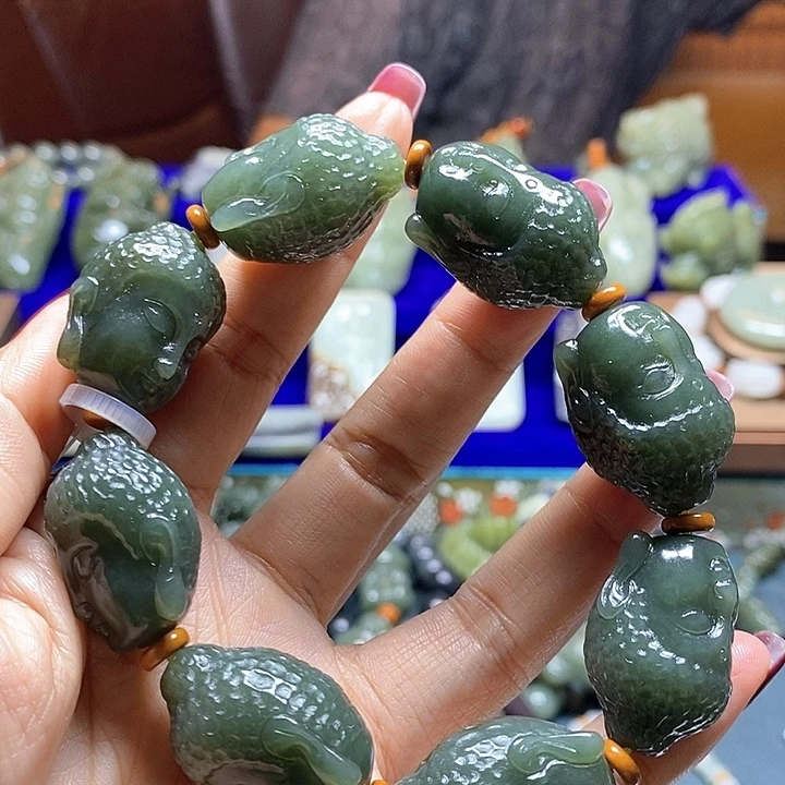 未镶嵌手链和田玉