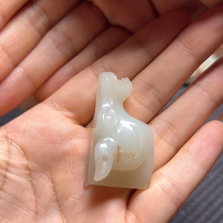 和田玉（糖玉）未镶嵌挂件