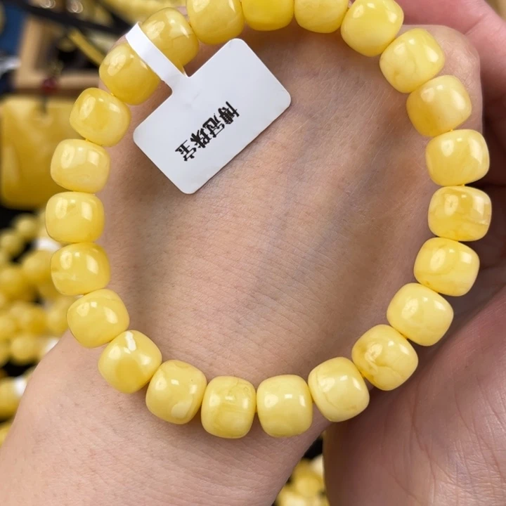 未镶嵌琥珀珠宝奇石琥珀，