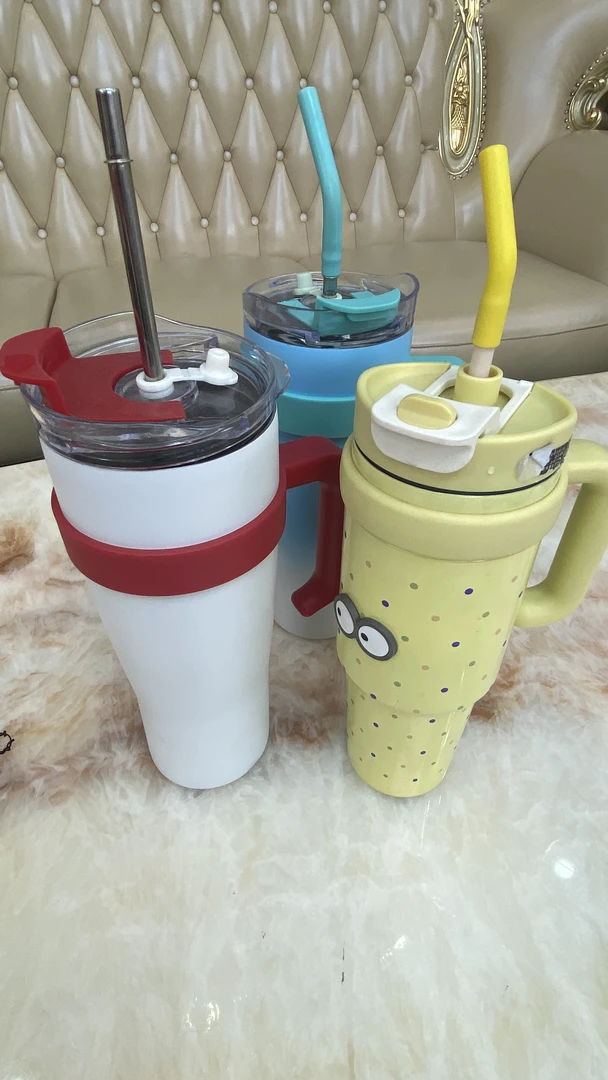 【随机发货】精美创意保温杯大容量拍1发2