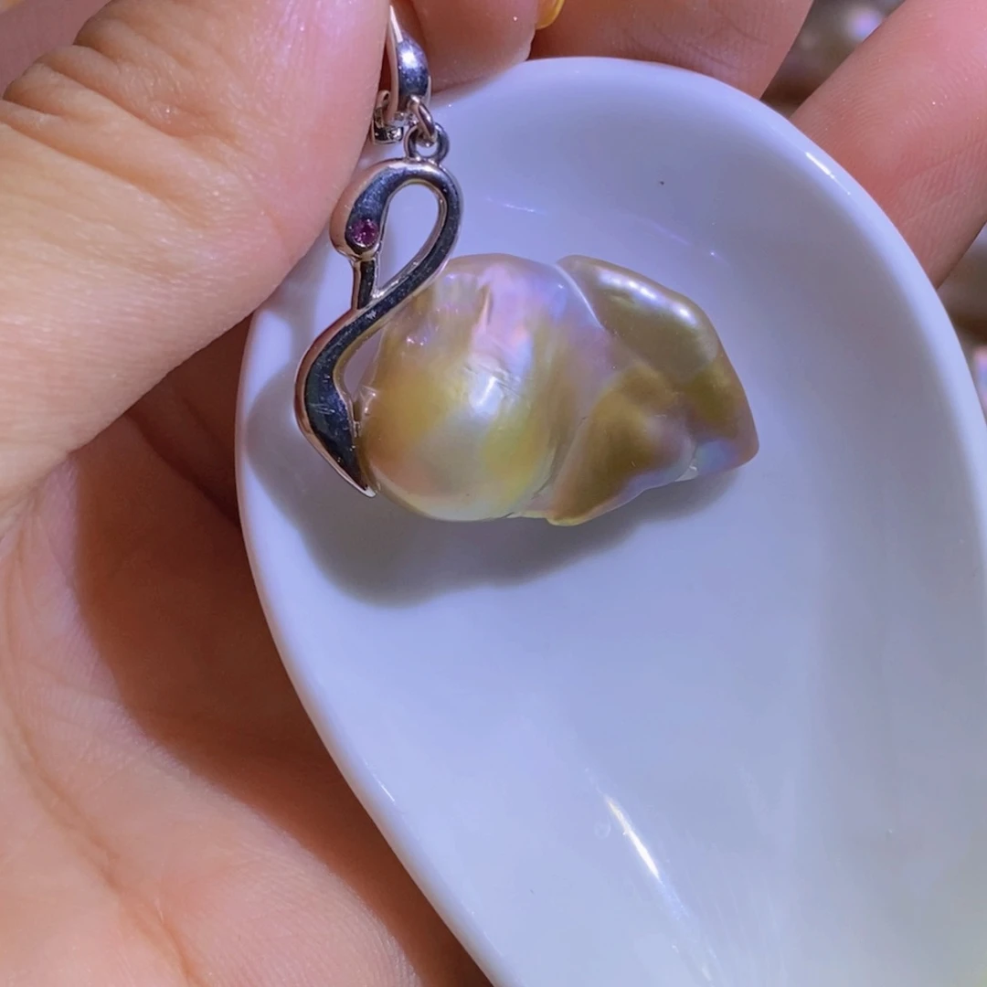 银S925镶嵌淡水珍珠微瑕