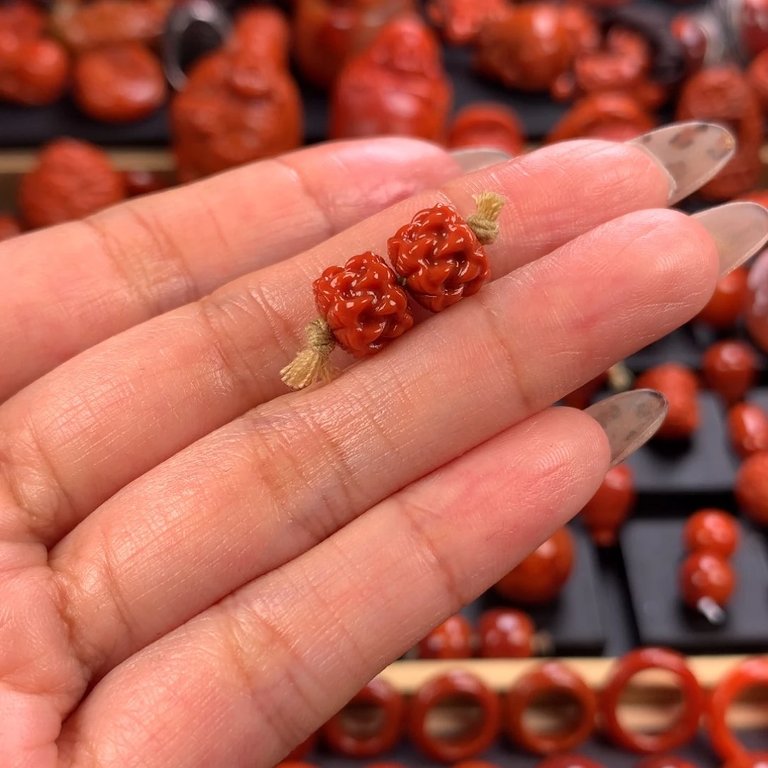 未镶嵌吞噬对珠9mm南红玛瑙